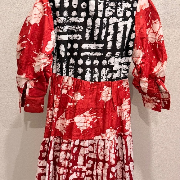 Dress - Picture 2 of 2